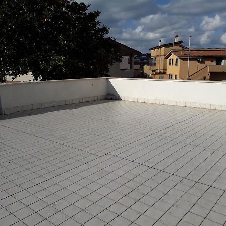 Lilly'S House Apartment Fiumicino Exterior photo